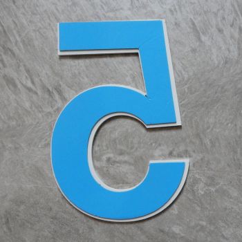 huisnummers pakketbussen wit