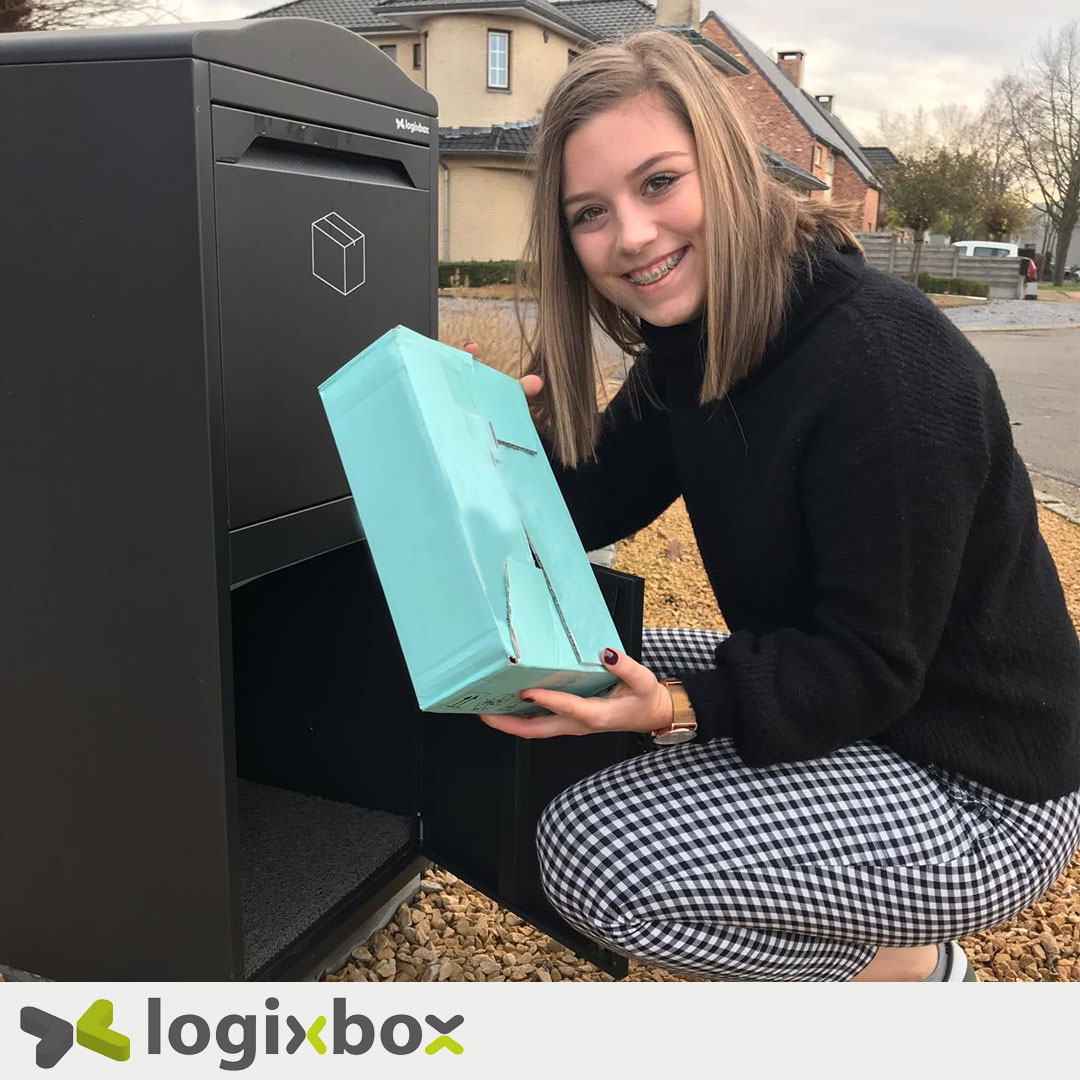 postnl pakket ontvangen of verzenden en leveren in pakket brievenbus